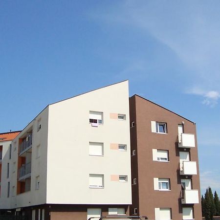 Apartment Lela Умаг Екстер'єр фото